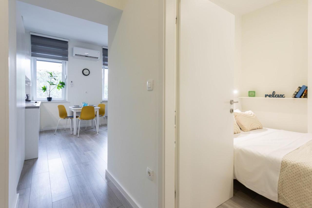 Bright And Modern Apartments In City Center 자그레브 외부 사진