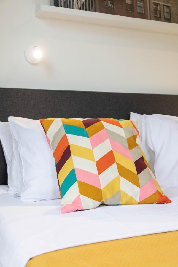 Bright And Modern Apartments In City Center 자그레브 외부 사진