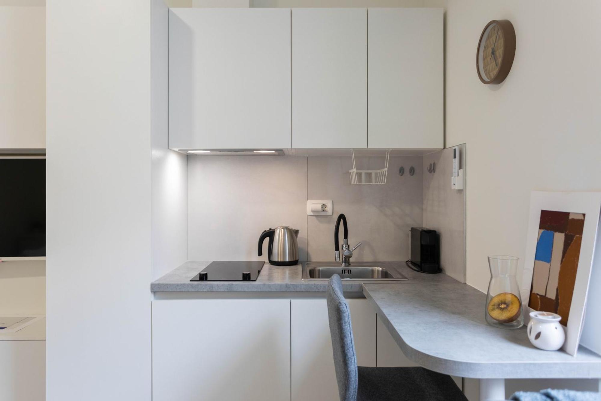 Bright And Modern Apartments In City Center 자그레브 외부 사진