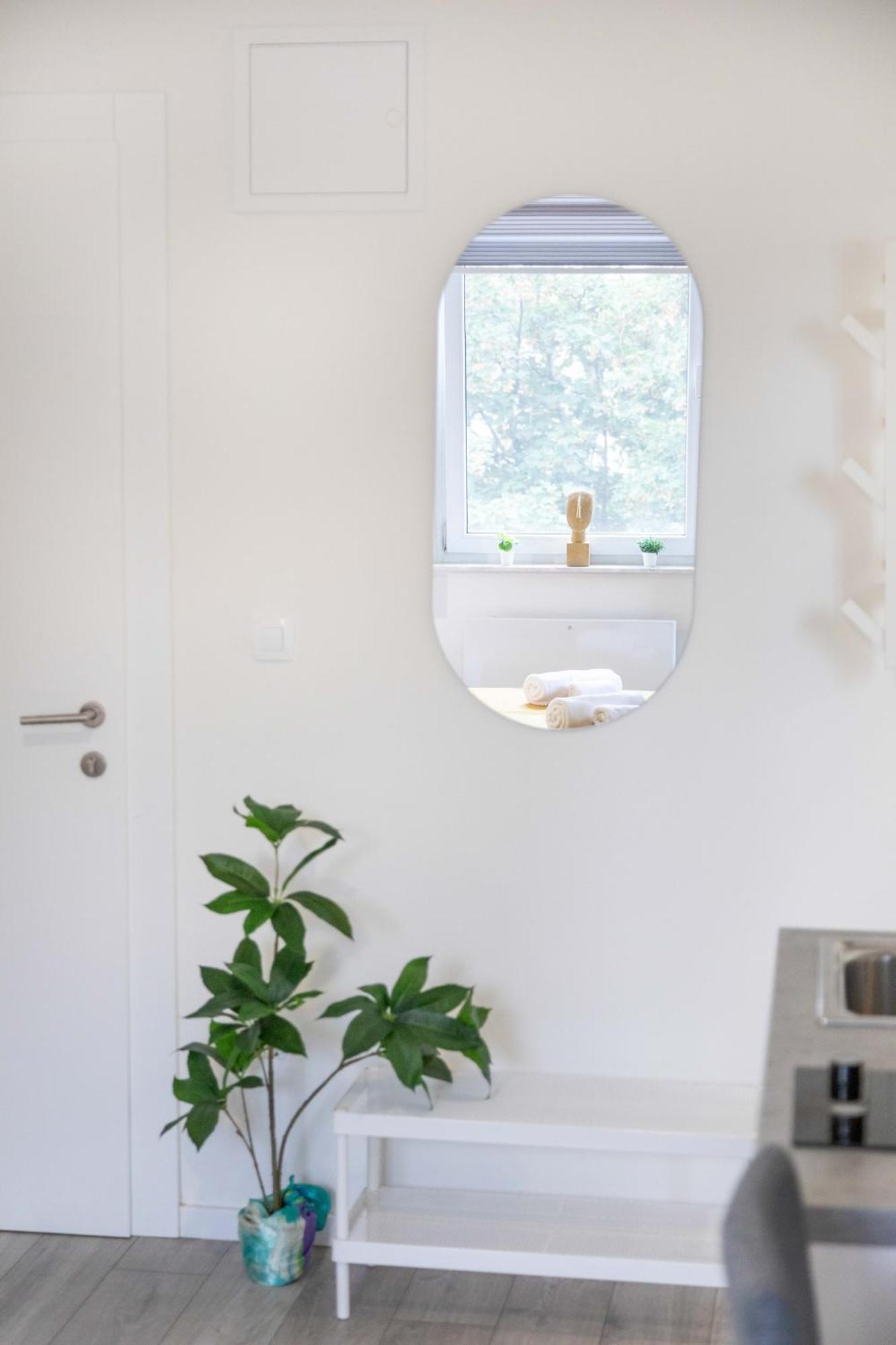 Bright And Modern Apartments In City Center 자그레브 외부 사진